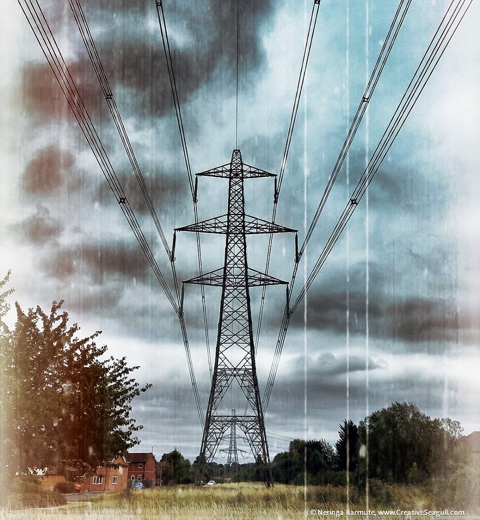 Energy pylon in Didcot #3